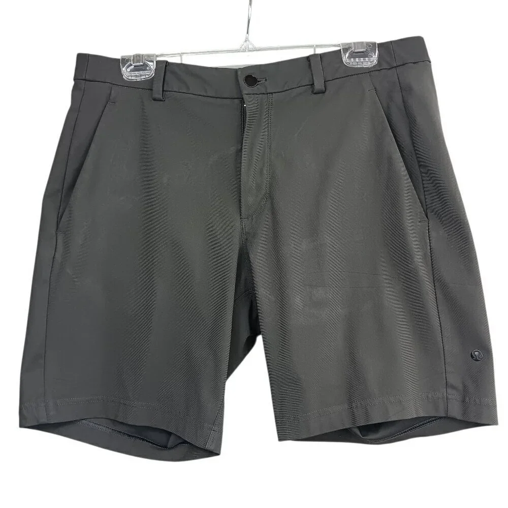 LULULEMON Commission Men's Short Classic 7” Gray Size 36 Chino Bermuda Stretch